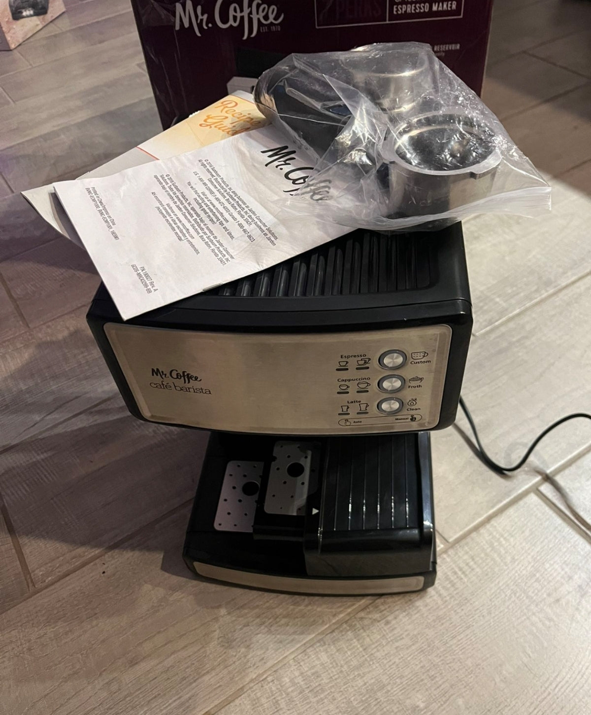 Mr. Coffee 3-in-1 Espresso & Cappuccino Machine – 15 Bar, Auto Frother (Used, Great Condition)